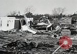 Standbild Trümmer der Häuser Ola Arkansas USA, 1930, aus Sekunde 61 historischem Filmmaterial Videoclip 65675023908