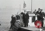 Image Rhum de la garde côtière dans l'interdiction de saisie Boston Massachusetts USA, 1930, de la seconde 29 séquences d'archives historiques vidéo 65675023912