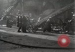 Standbild Treasury Building brennen auf der Nanking Road Shanghai China, 1932, aus Sekunde 24 historischem Filmmaterial Videoclip 65675023914