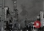 Standbild Treasury Building brennen auf der Nanking Road Shanghai China, 1932, aus Sekunde 32 historischem Filmmaterial Videoclip 65675023914