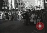 Standbild Treasury Building brennen auf der Nanking Road Shanghai China, 1932, aus Sekunde 35 historischem Filmmaterial Videoclip 65675023914