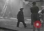 Standbild Treasury Building brennen auf der Nanking Road Shanghai China, 1932, aus Sekunde 51 historischem Filmmaterial Videoclip 65675023914