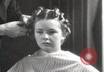 Immagine di Hoover e Roosevelt stili di capelli New York United States USA, 1932, secondo 50 filmato di repertorio 65675023915