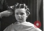 Immagine di Hoover e Roosevelt stili di capelli New York United States USA, 1932, secondo 51 filmato di repertorio 65675023915