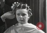 Immagine di Hoover e Roosevelt stili di capelli New York United States USA, 1932, secondo 52 filmato di repertorio 65675023915