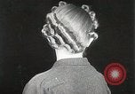 Immagine di Hoover e Roosevelt stili di capelli New York United States USA, 1932, secondo 54 filmato di repertorio 65675023915