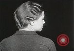 Immagine di Hoover e Roosevelt stili di capelli New York United States USA, 1932, secondo 57 filmato di repertorio 65675023915