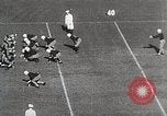 Immagine di Partita di calcio New Haven Connecticut USA, 1932, secondo 22 filmato di repertorio 65675023916