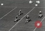 Immagine di Partita di calcio New Haven Connecticut USA, 1932, secondo 30 filmato di repertorio 65675023916