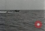 Immagine di Coast Guard perseguire bootlegger in divieto Long Island New York USA, 1933, secondo 53 filmato di repertorio 65675023920