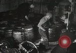 Immagine di Divieto brewery distrutto Chicago Illinois USA, 1932, secondo 24 filmato di repertorio 65675023921