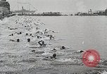 Immagine di Maratona di Ontario nuotare Toronto Ontario Canada, 1930, secondo 19 filmato di repertorio 65675023926