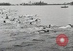 Immagine di Maratona di Ontario nuotare Toronto Ontario Canada, 1930, secondo 25 filmato di repertorio 65675023926