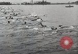 Immagine di Maratona di Ontario nuotare Toronto Ontario Canada, 1930, secondo 26 filmato di repertorio 65675023926