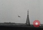 Standbild Flugzeugabsturz Chicago Illinois USA, 1930, aus Sekunde 9 historischem Filmmaterial Videoclip 65675023931