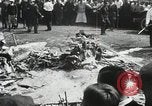Standbild Flugzeugabsturz Chicago Illinois USA, 1930, aus Sekunde 51 historischem Filmmaterial Videoclip 65675023931