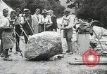 Image averse hits Reichenhall la Bavière en Allemagne, 1930, de la seconde 23 séquences d'archives historiques vidéo 65675023933