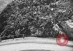 Standbild Alpine Auto Classic Race Klausen Pass Schweiz, 1930, aus Sekunde 17 historischem Filmmaterial Videoclip 65675023934