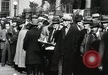 Standbild Franziskaner New York United States USA, 1930, aus Sekunde 13 historischem Filmmaterial Videoclip 65675023936