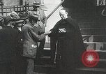 Standbild Franziskaner New York United States USA, 1930, aus Sekunde 20 historischem Filmmaterial Videoclip 65675023936