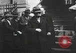 Standbild Franziskaner New York United States USA, 1930, aus Sekunde 25 historischem Filmmaterial Videoclip 65675023936