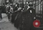 Standbild Franziskaner New York United States USA, 1930, aus Sekunde 33 historischem Filmmaterial Videoclip 65675023936