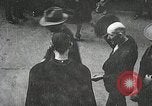 Standbild Franziskaner New York United States USA, 1930, aus Sekunde 52 historischem Filmmaterial Videoclip 65675023936
