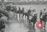 Image Le baptême Bruxelles Belgique, 1930, de la seconde 37 séquences d'archives historiques vidéo 65675023942
