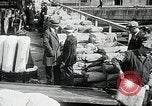Immagine di Le guardie costiere New York United States USA, 1930, secondo 49 filmato di repertorio 65675023943