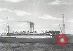 Standbild Schiffsrumpf des Schiffes Victoria Sandy Hook New Jersey USA, 1930, aus Sekunde 15 historischem Filmmaterial Videoclip 65675023944