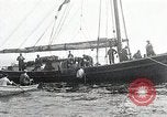 Standbild Schiffsrumpf des Schiffes Victoria Sandy Hook New Jersey USA, 1930, aus Sekunde 27 historischem Filmmaterial Videoclip 65675023944