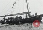 Standbild Schiffsrumpf des Schiffes Victoria Sandy Hook New Jersey USA, 1930, aus Sekunde 29 historischem Filmmaterial Videoclip 65675023944
