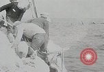 Standbild Schiffsrumpf des Schiffes Victoria Sandy Hook New Jersey USA, 1930, aus Sekunde 33 historischem Filmmaterial Videoclip 65675023944