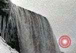 Standbild Wasserfall Niagara Falls New York USA, 1931, aus Sekunde 17 historischem Filmmaterial Videoclip 65675023946
