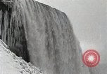 Standbild Wasserfall Niagara Falls New York USA, 1931, aus Sekunde 22 historischem Filmmaterial Videoclip 65675023946