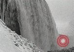 Standbild Wasserfall Niagara Falls New York USA, 1931, aus Sekunde 24 historischem Filmmaterial Videoclip 65675023946