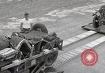 Image largage préparatifs United States USA, 1967, de la seconde 9 séquences d'archives historiques vidéo 65675023964