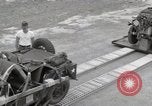 Image largage préparatifs United States USA, 1967, de la seconde 10 séquences d'archives historiques vidéo 65675023964