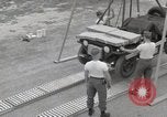 Image largage préparatifs United States USA, 1967, de la seconde 45 séquences d'archives historiques vidéo 65675023964