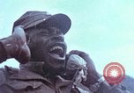 Immagine di M115 Campo obice 8 pollice (trainato) United States USA, 1965, secondo 34 filmato di repertorio 65675023971