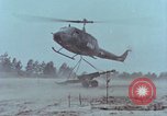 Standbild Field Artillery Waffen United States USA, 1965, aus Sekunde 26 historischem Filmmaterial Videoclip 65675023972