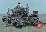 Standbild Field Artillery Waffen United States USA, 1965, aus Sekunde 60 historischem Filmmaterial Videoclip 65675023972