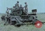 Standbild Field Artillery Waffen United States USA, 1965, aus Sekunde 61 historischem Filmmaterial Videoclip 65675023972