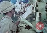 Standbild M108 howitzer United States USA, 1965, aus Sekunde 53 historischem Filmmaterial Videoclip 65675023975