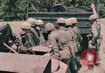 Image M114A1 obusier remorqué United States USA, 1965, de la seconde 46 séquences d'archives historiques vidéo 65675023976