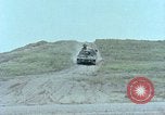 Standbild M108 self-propelled howitzer United States USA, 1965, aus Sekunde 9 historischem Filmmaterial Videoclip 65675023977