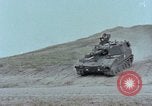 Standbild M108 self-propelled howitzer United States USA, 1965, aus Sekunde 13 historischem Filmmaterial Videoclip 65675023977