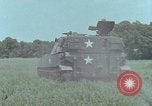 Standbild M108 self-propelled howitzer United States USA, 1965, aus Sekunde 19 historischem Filmmaterial Videoclip 65675023977