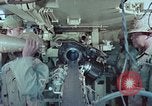 Standbild M108 self-propelled howitzer United States USA, 1965, aus Sekunde 48 historischem Filmmaterial Videoclip 65675023977
