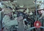 Standbild M108 self-propelled howitzer United States USA, 1965, aus Sekunde 55 historischem Filmmaterial Videoclip 65675023977